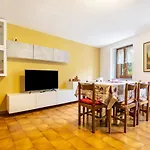 Casa Luisa Garda アパート *
