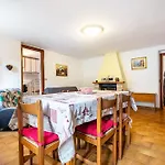 Casa Luisa Garda * トレモージネ